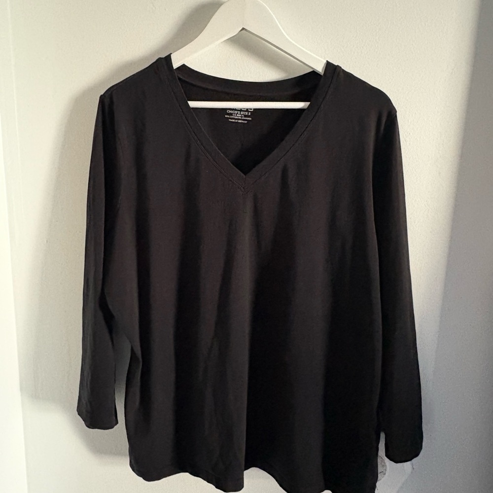 Chico's Black Long Sleeve Tee